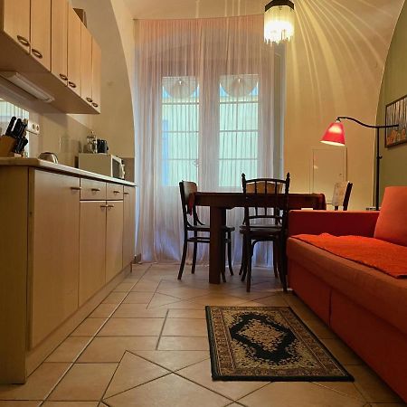 Mala Strana Apartment 1 プラハ エクステリア 写真